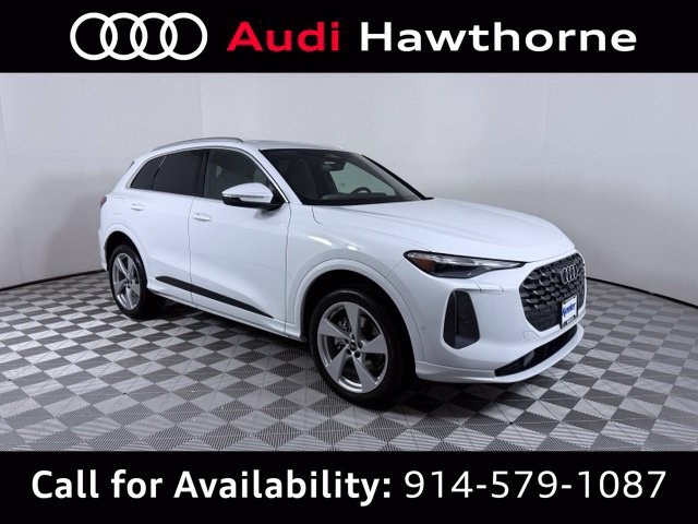 Certified 2025 Audi Q5 Premium Plus w/ Premium Plus AWD/4WD image 1