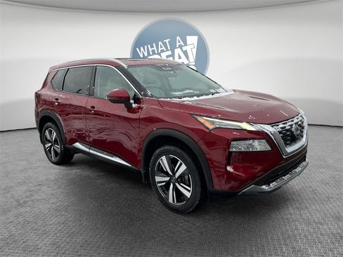 Used 2023 Nissan Rogue SL w/ SL Premium Package image 1