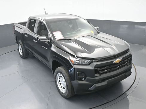 Used 2023 Chevrolet Colorado W/T w/ WT Convenience Package II image 18