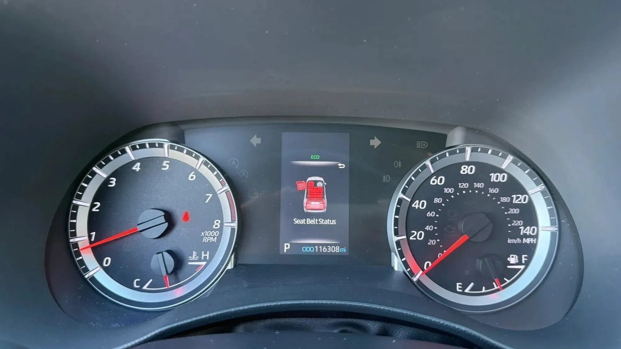 Used 2020 Toyota Highlander L AWD/4WD image 17