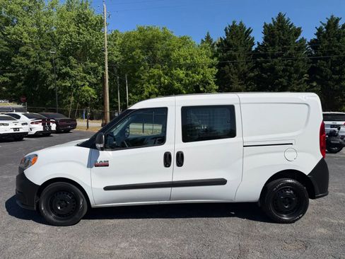 Used 2019 RAM ProMaster City Tradesman image 3