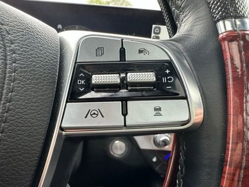 Used 2023 Kia Telluride SX AWD/4WD image 18