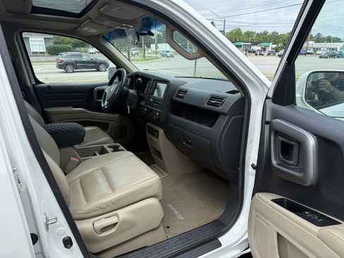 Used 2009 Honda Ridgeline RTL image 10