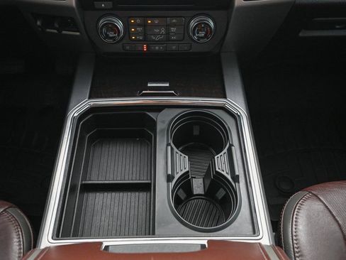 Used 2017 Ford F250 Platinum w/ Platinum Ultimate Package image 34