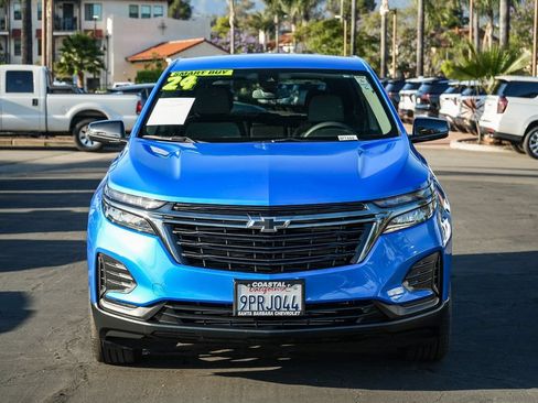 Used 2024 Chevrolet Equinox LS w/ LS Convenience Package FWD image 2