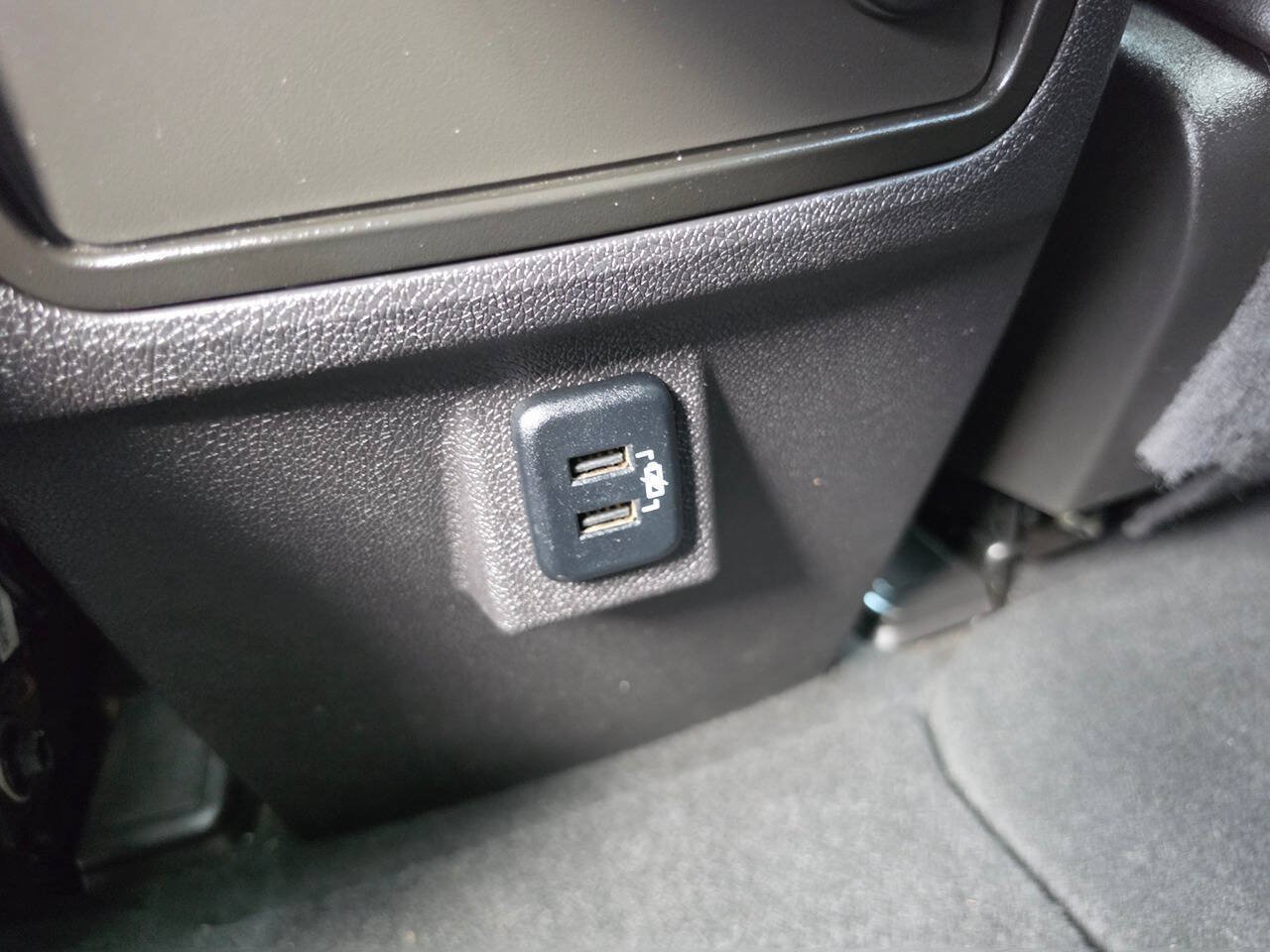 Used 2017 Chevrolet Traverse LT AWD/4WD image 27