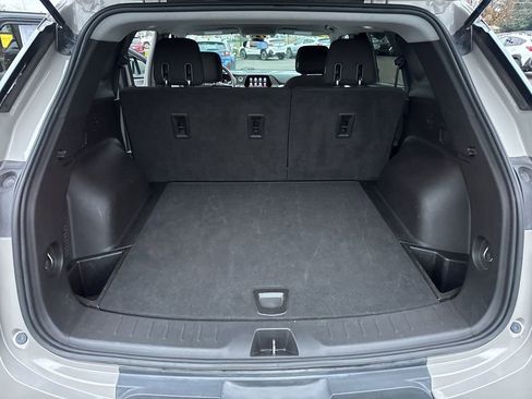 Used 2021 Chevrolet Blazer LT image 12