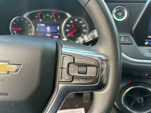 Used 2021 Chevrolet Blazer LT image 24
