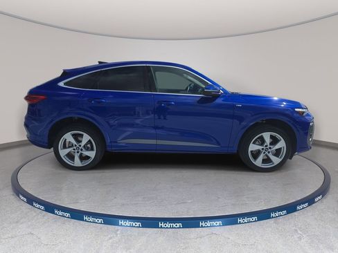 Certified 2025 Audi Q5 Premium Plus w/ Premium Plus AWD/4WD image 4
