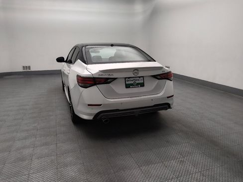 Used 2021 Nissan Sentra SR w/ SR Premium Package FWD image 6