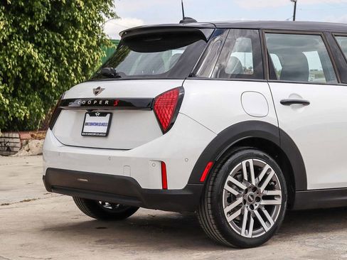 Used 2026 MINI Cooper S FWD image 12