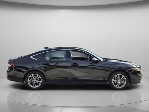 Certified 2024 Honda Accord EX image 4