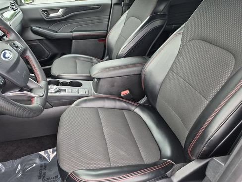 Used 2024 Ford Escape ST-Line AWD/4WD image 15