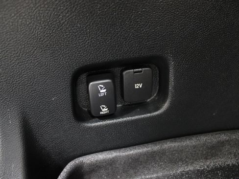 Used 2018 Ford Edge SEL w/ Equipment Group 201A image 31