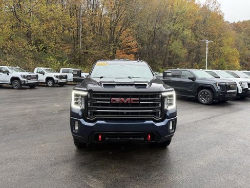 Used 2022 GMC Sierra 2500 AT4 w/ AT4 Preferred Package image 8