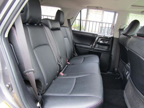 Used 2019 Toyota 4Runner TRD Off-Road Premium image 13