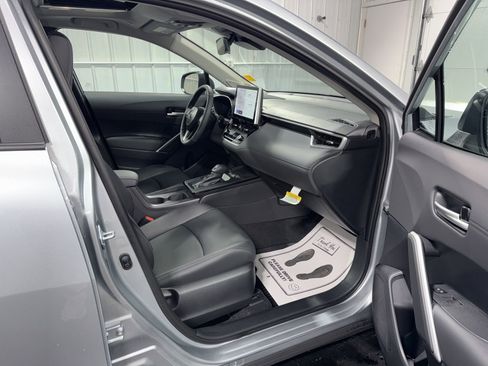 New 2026 Toyota Corolla Cross XLE AWD/4WD image 10