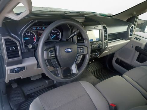 Used 2022 Ford F250 XL w/ Power Equipment Group image 20