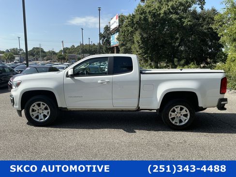Used 2022 Chevrolet Colorado LT w/ Fleet Safety Package RWD image 2