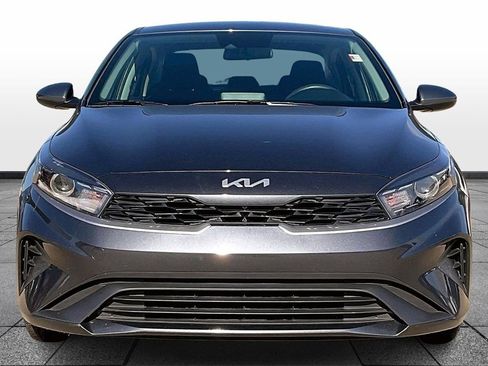 Certified 2024 Kia Forte LXS image 3
