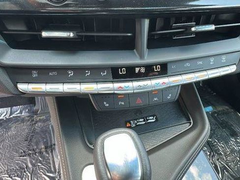 New 2025 Cadillac CT4 Luxury image 14