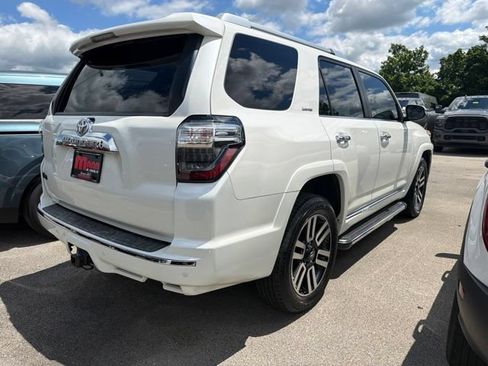 Used 2019 Toyota 4Runner Limited AWD/4WD image 8