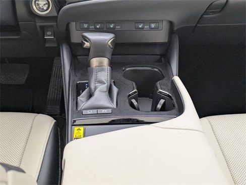 Certified 2025 Lexus ES 300h w/ Premium Package image 18