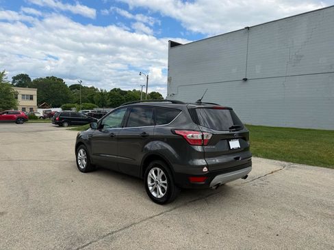 Used 2018 Ford Escape SEL w/ Ford Safe & Smart Package AWD/4WD image 5
