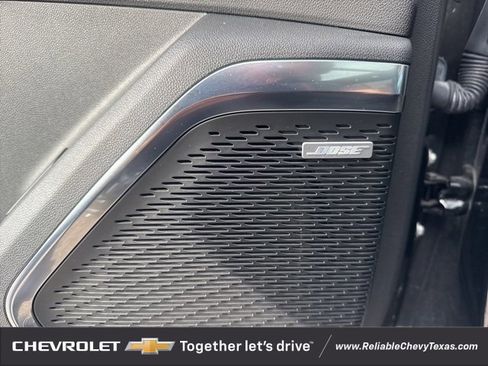 Certified 2024 Chevrolet Traverse RS image 25