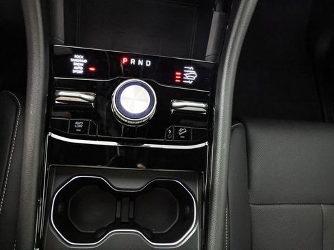 Used 2023 Jeep Grand Cherokee Overland w/ Advanced Protech Group III image 8