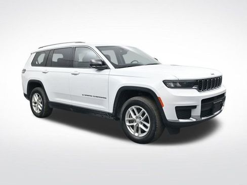Used 2023 Jeep Grand Cherokee L Laredo w/ Luxury Tech Group I image 2