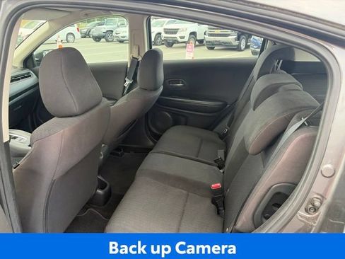 Used 2016 Honda HR-V LX image 10