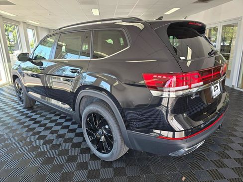New 2026 Volkswagen Atlas SE AWD/4WD image 5