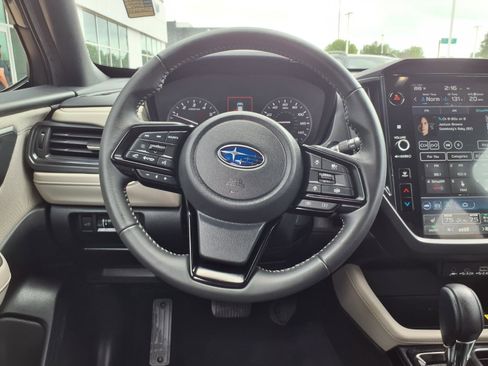 Used 2026 Subaru Forester Premium AWD/4WD image 14