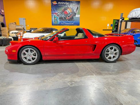 Used 2000 Acura NSX T image 23