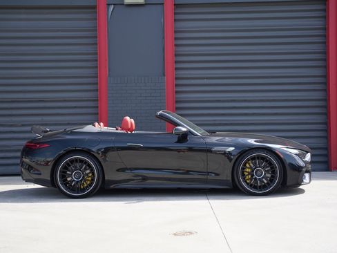 Used 2022 Mercedes-Benz SL 63 AMG 4MATIC image 8