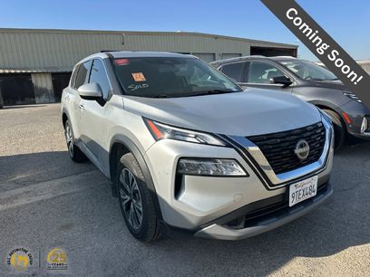 Used 2023 Nissan Rogue SV