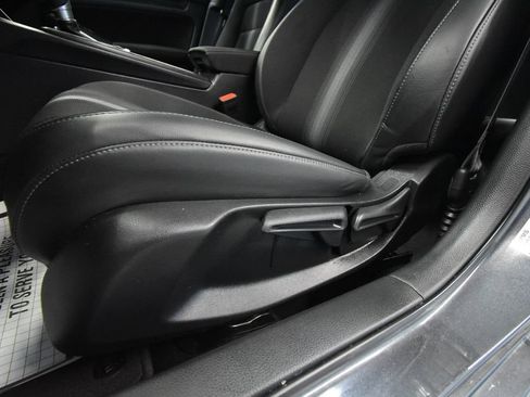 Used 2024 Honda Civic Sport image 6