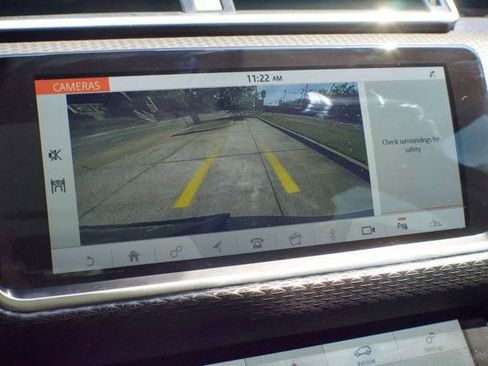 Used 2019 Land Rover Range Rover Velar S image 30