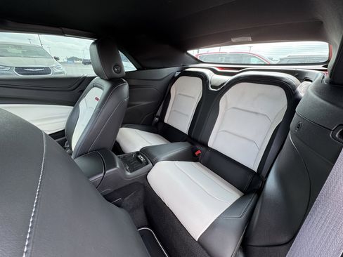 Used 2017 Chevrolet Camaro SS image 11