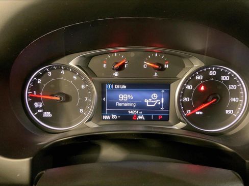 Used 2024 GMC Terrain SLE AWD/4WD image 21