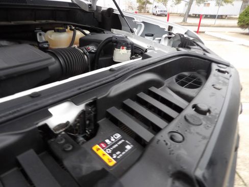 Used 2021 Chevrolet Silverado 1500 W/T w/ WT Safety Package image 24