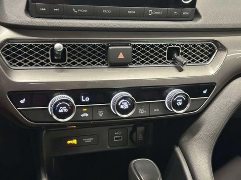 Certified 2024 Acura Integra FWD image 25