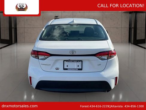 Used 2024 Toyota Corolla LE image 4