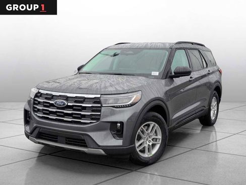 New 2026 Ford Explorer Active w/ Active Comfort Package RWD image 1