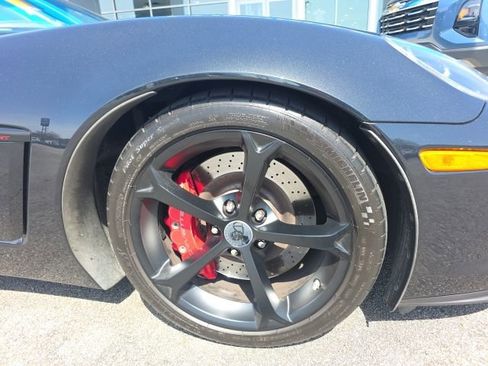 Used 2012 Chevrolet Corvette Grand Sport w/ 3LT Preferred Equipment Group image 5