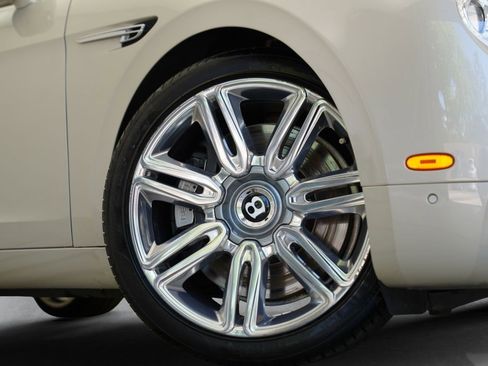 Used 2017 Bentley Flying Spur W12 AWD/4WD image 3