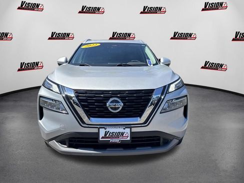 Used 2021 Nissan Rogue SV w/ Premium Package AWD/4WD image 2