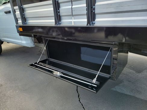 New 2023 RAM 5500 Tradesman image 13