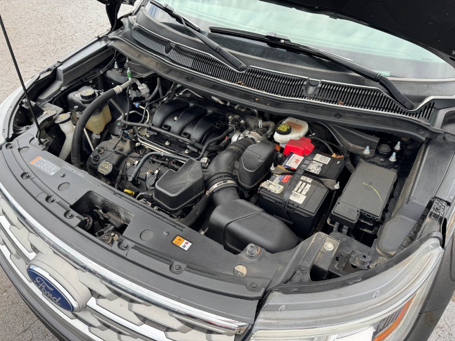 Used 2018 Ford Explorer XLT AWD/4WD image 23